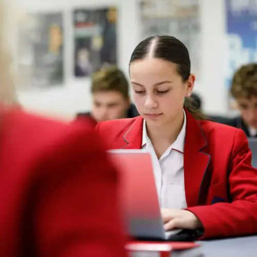 PDHPE Perspective I Cyber Safety