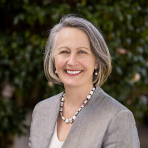 Alum | Dr Sarah Loch