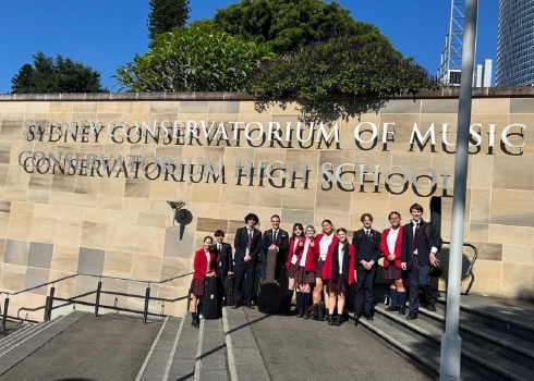 Mcd Students Visiting Conservatorium