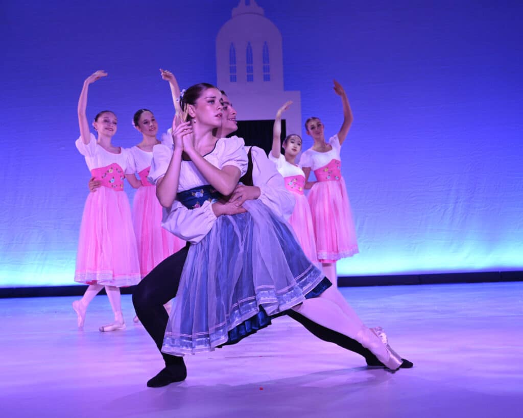 Classical Ballet,Coppelia,Ballet Stream,Ballet Production,Performing Arts